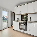 2 Bedroom In Casa vacanze *